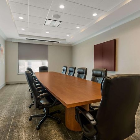 Hilton Garden Inn Rockford Luaran gambar