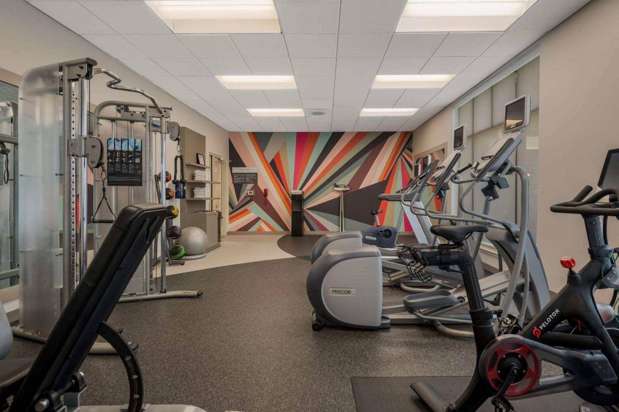 Hilton Garden Inn Rockford Luaran gambar